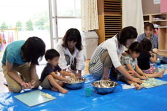 2歳児保育「おひさまぽっかぽか組」を行いました