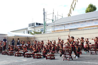 結いの心マルシェ2016で和太鼓を演奏しました