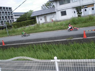 園庭開放、卒園児のお友達が遊びにきたよ！！