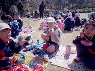 お別れ遠足を行いました（馬見丘陵公園）