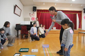 2歳児保育「おひさま・ぽっかぽか組」が開催されました