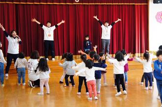 2歳児保育「おひさま・ぽっかぽか組」を開催しました