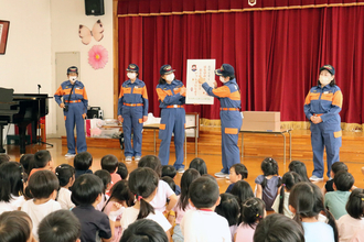 防火勉強会・避難訓練を行いました