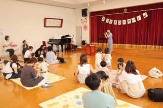 子育て支援「おひさま・ぽっかぽかルーム」を開催しました
