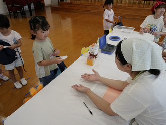 9月4日（水）、リズム室でパンday「おひさまパンやさん」を開催しました