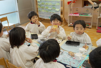 1/29(水)は、みんなが楽しみにしていた、パンDAY「おひさまパンやさん」の日