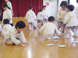 年中児クラスの懇談会・交歓会を行いました