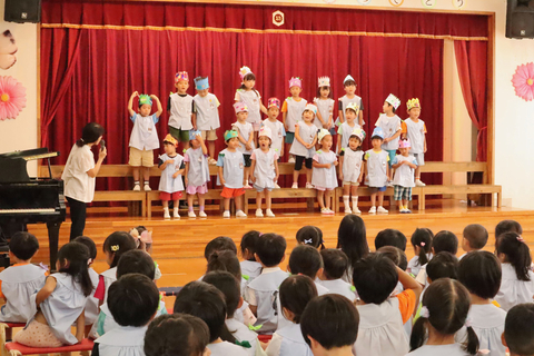 8・9月生まれの誕生会を開催しました