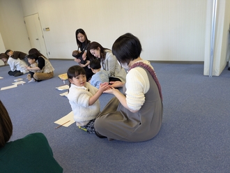 「おひさま・ぽっかぽかルーム」を開催しました。