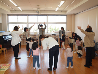 新入園児の半日入園を行いました