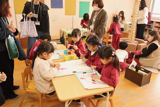 自由参観を行いました